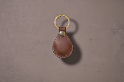 AirTag holder with brass keychain ring, brown veg tan leather, hand made (full)