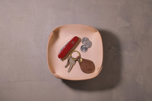 Folding Catchall with brass snaps, natural veg tan leather, hand made (folded, with keys, change and knife in it)